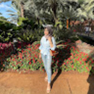 Meet your Posher, Annisa shafira